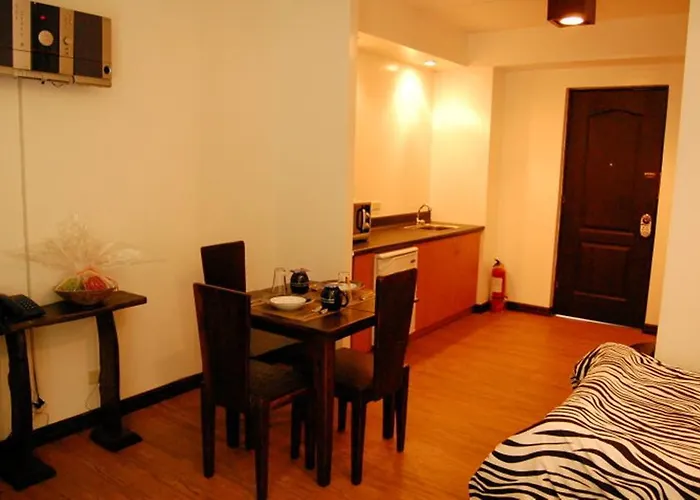Aparthotel Azotea Manila
